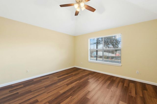 7209 Oak Meadow DR B, Austin, TX 78736