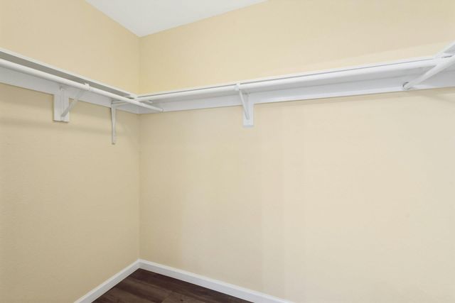 7209 Oak Meadow DR B, Austin, TX 78736