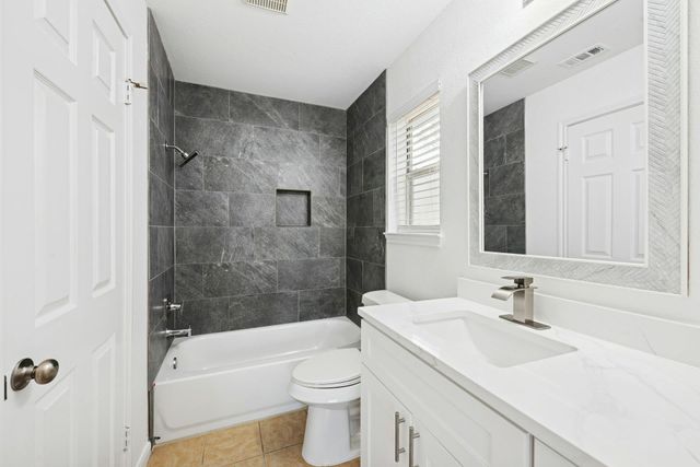 7209 Oak Meadow DR B, Austin, TX 78736