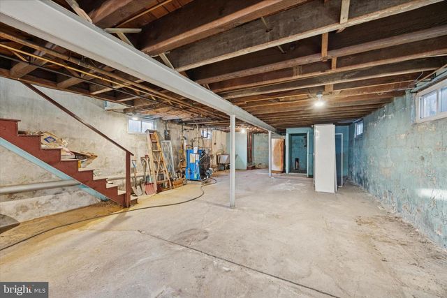 104 MONROE ST, Bristol, PA 19007