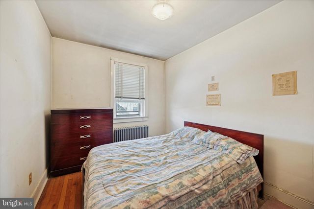 104 MONROE ST, Bristol, PA 19007