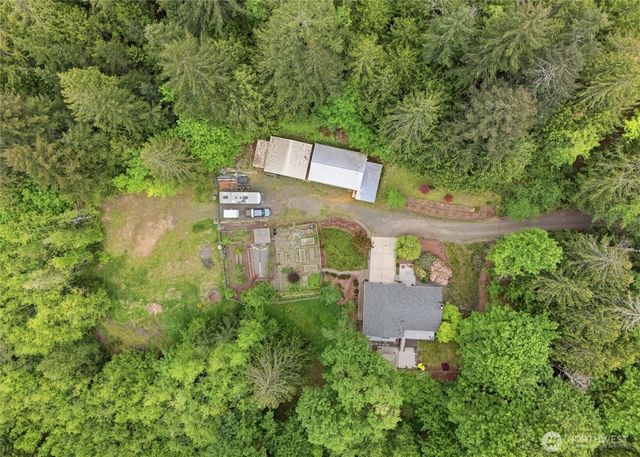 3858 Quiet Drive NW, Bremerton, WA 98312