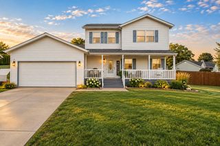 1611 Crest View Lane, La Porte, IN 46350