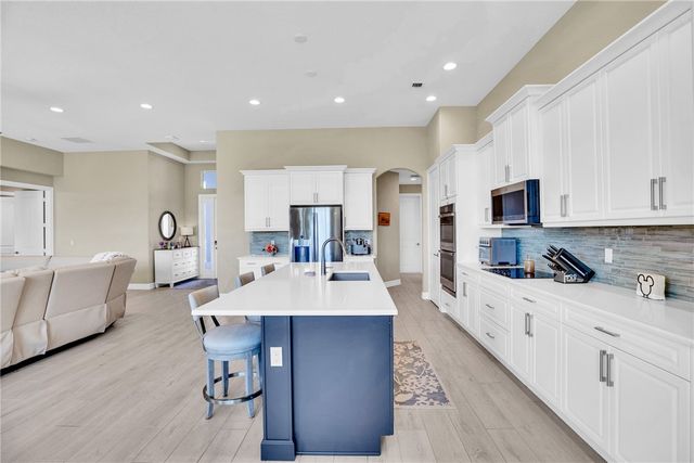 105 Night Hawk Way, Sebastian, FL 32958