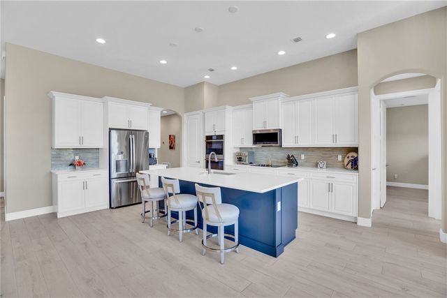 105 Night Hawk Way, Sebastian, FL 32958