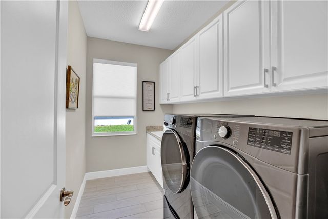 105 Night Hawk Way, Sebastian, FL 32958