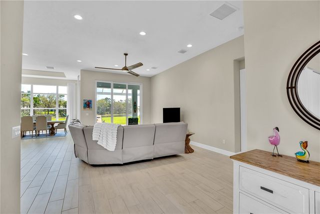 105 Night Hawk Way, Sebastian, FL 32958