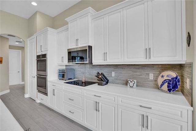 105 Night Hawk Way, Sebastian, FL 32958