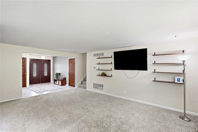 7680 John Elwood Drive, Centerville, OH 45459
