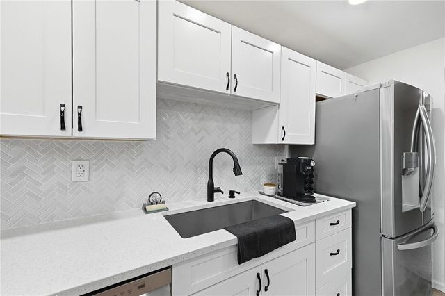7680 John Elwood Drive, Centerville, OH 45459