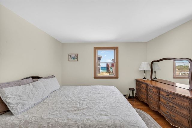 85 F Taylor Ave, Plymouth, MA 02360