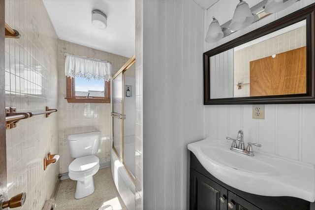 85 F Taylor Ave, Plymouth, MA 02360