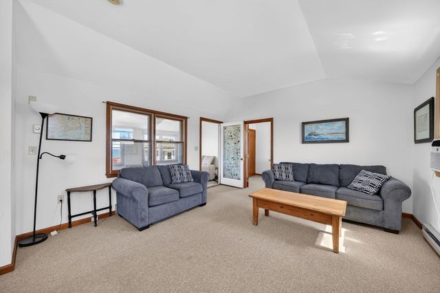 85 F Taylor Ave, Plymouth, MA 02360