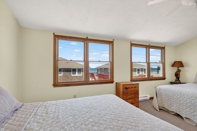 85 F Taylor Ave, Plymouth, MA 02360