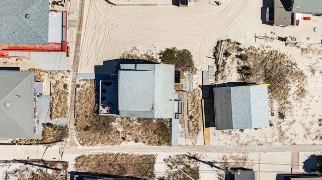 85 F Taylor Ave, Plymouth, MA 02360