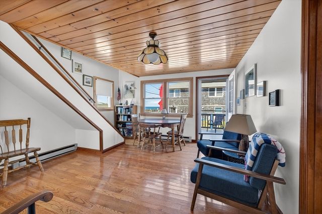 85 F Taylor Ave, Plymouth, MA 02360