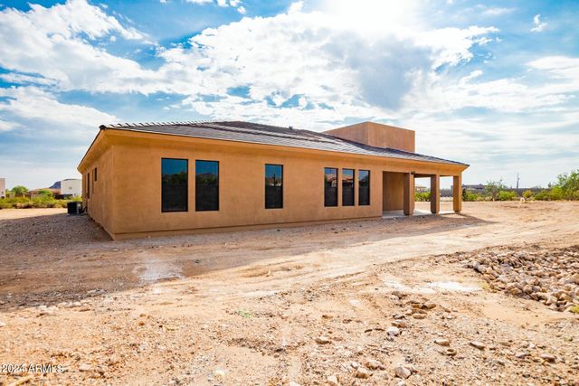 xxx N 213th Lane, Wittmann, AZ 85361