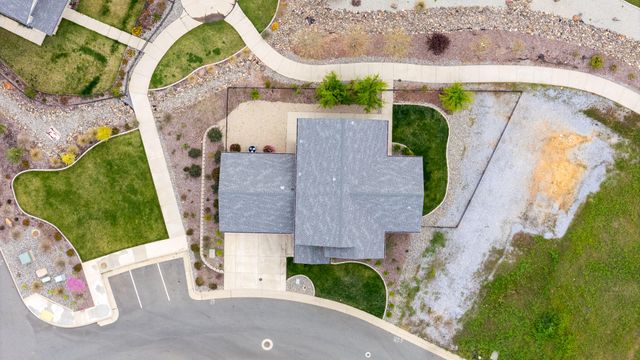 6677 Bandito Drive, Redding, CA 96001