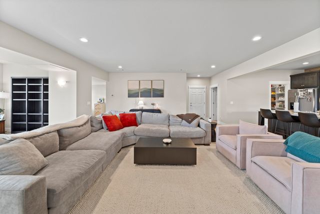 6677 Bandito Drive, Redding, CA 96001