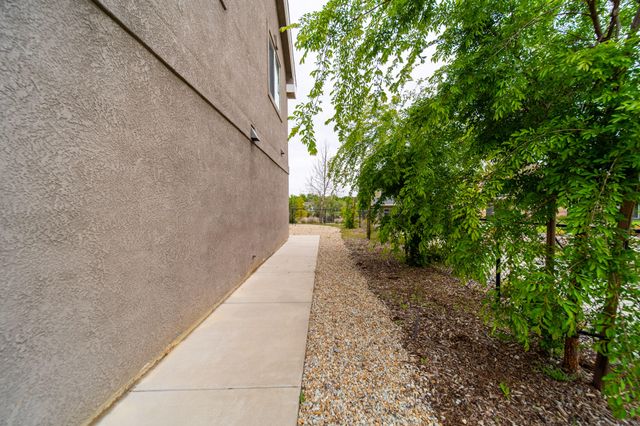 6677 Bandito Drive, Redding, CA 96001