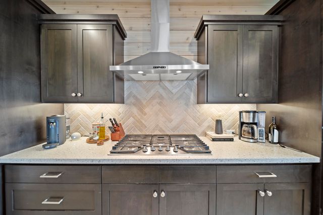 6677 Bandito Drive, Redding, CA 96001