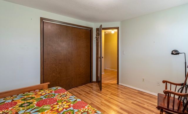 33 Granby Hts 33, Granby, MA 01033