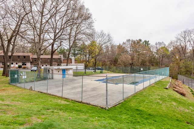 33 Granby Hts 33, Granby, MA 01033