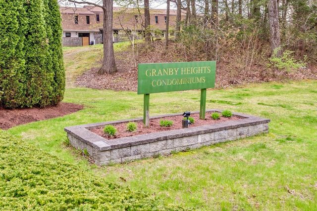 33 Granby Hts 33, Granby, MA 01033