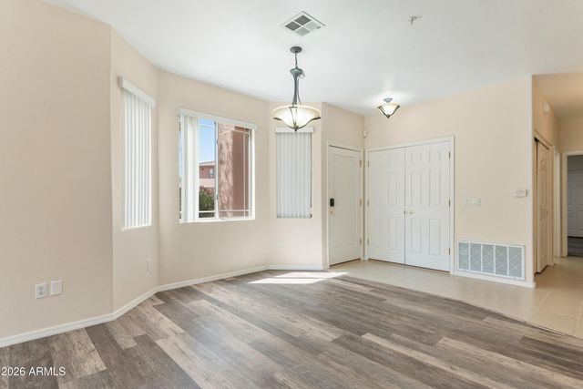 11500 E COCHISE Drive 1021, Scottsdale, AZ 85259