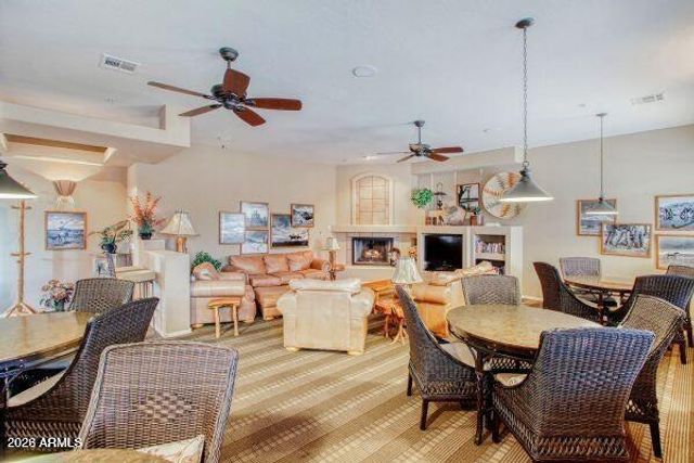 11500 E COCHISE Drive 1021, Scottsdale, AZ 85259