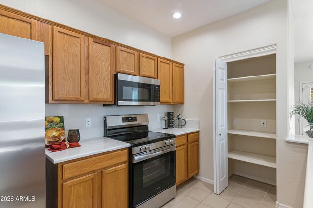 11500 E COCHISE Drive 1021, Scottsdale, AZ 85259
