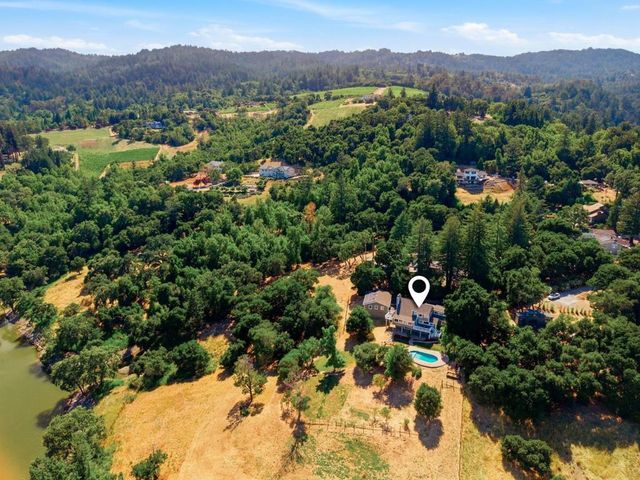 18300 Lakeview Court, Los Gatos, CA 95033