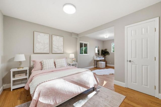 18300 Lakeview Court, Los Gatos, CA 95033