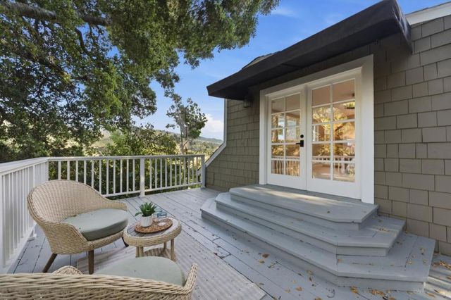 18300 Lakeview Court, Los Gatos, CA 95033