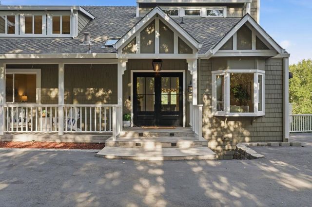 18300 Lakeview Court, Los Gatos, CA 95033