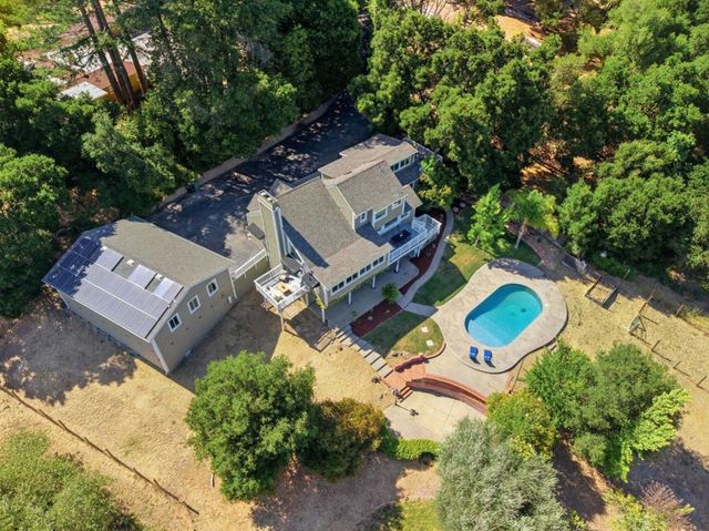 18300 Lakeview Court, Los Gatos, CA 95033