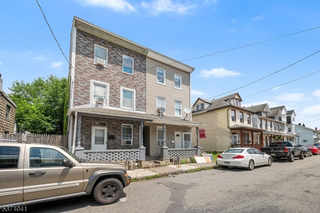 157 Mercer St, Phillipsburg Town, NJ 08865
