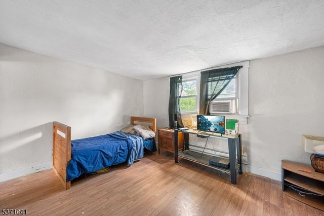 157 Mercer St, Phillipsburg Town, NJ 08865