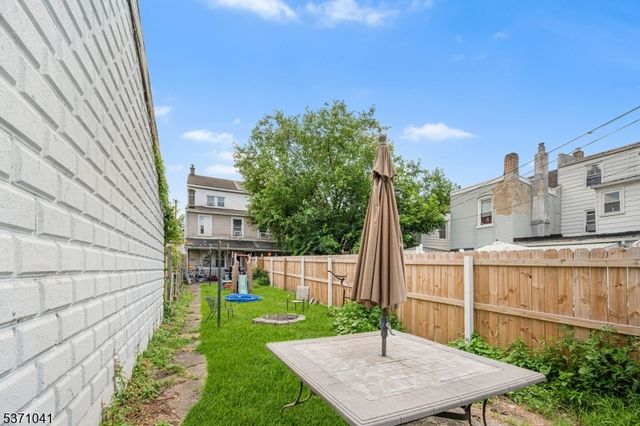 157 Mercer St, Phillipsburg Town, NJ 08865