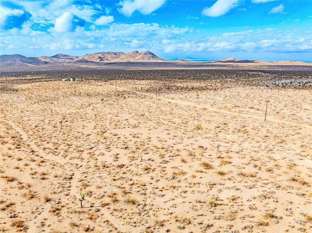 0 Shadow Mountain, Adelanto, CA 92301