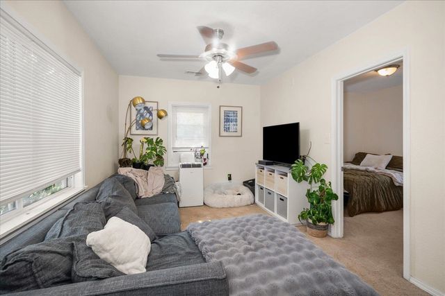 864 S Sherman St, Spokane, WA 99202