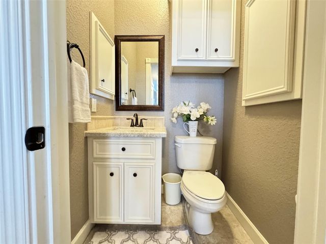 438 Jeanie Lynne Circle, Galveston, TX 77554