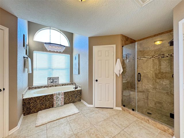 438 Jeanie Lynne Circle, Galveston, TX 77554