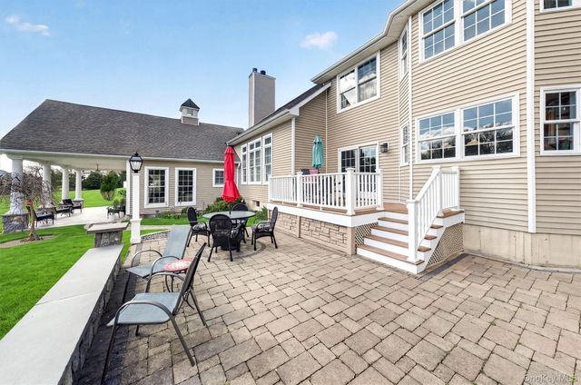 44 Flagler Road, Poughquag, NY 12570