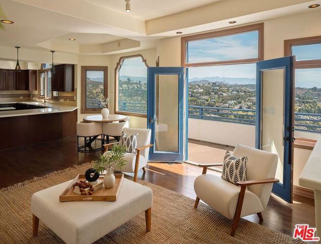 2131 Kew Drive, Los Angeles, CA 90046