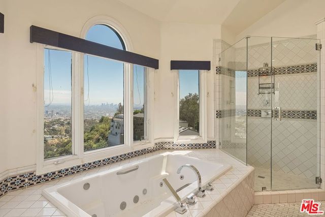 2131 Kew Drive, Los Angeles, CA 90046