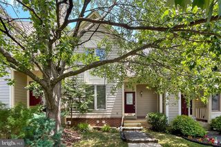 4021 LAKE GLEN RD, Fairfax, VA 22033