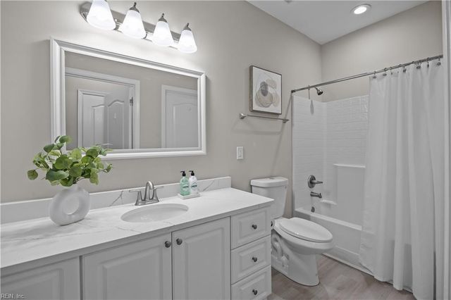 2789 Browning DR, Virginia Beach, VA 23456