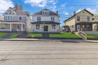 427 Jackson St, Rochester, PA 15074