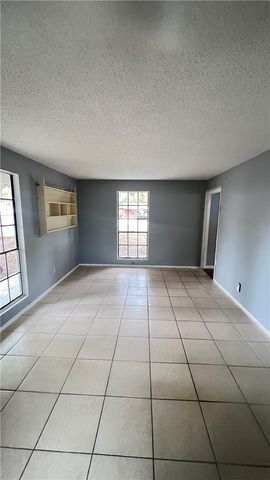 2066 54th Avenue, Vero Beach, FL 32966